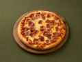Pizza de jamón y queso